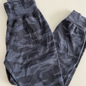 Athleta Salutation Camo Joggers